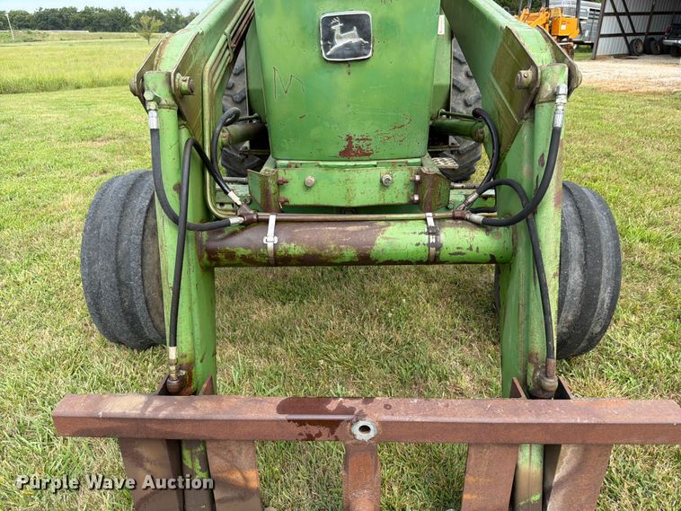 image for item FK3231 1973 John Deere 4230 tractor
