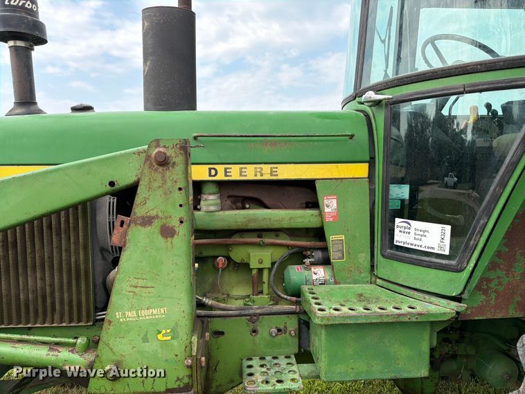 image for item FK3231 1973 John Deere 4230 tractor