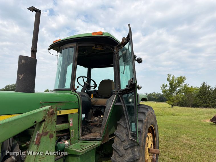 image for item FK3231 1973 John Deere 4230 tractor