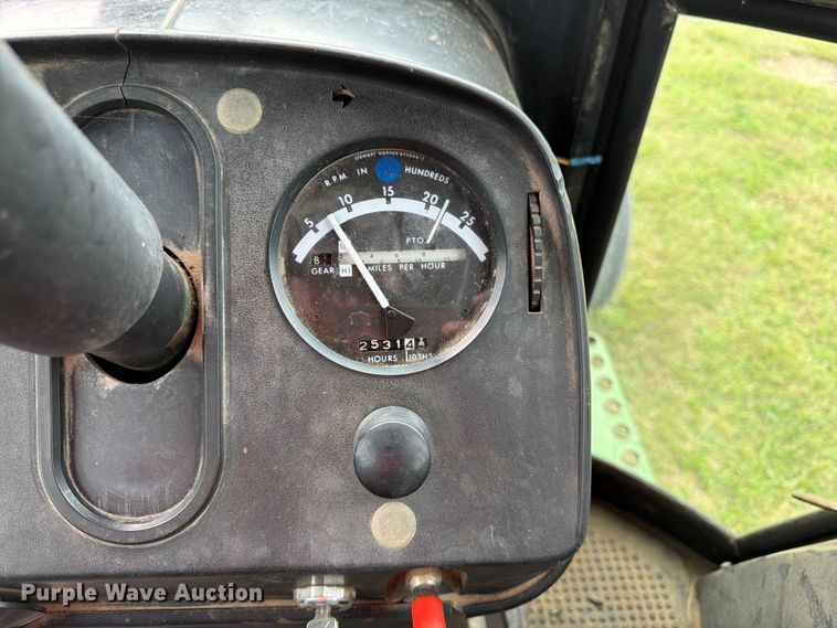 image for item FK3231 1973 John Deere 4230 tractor