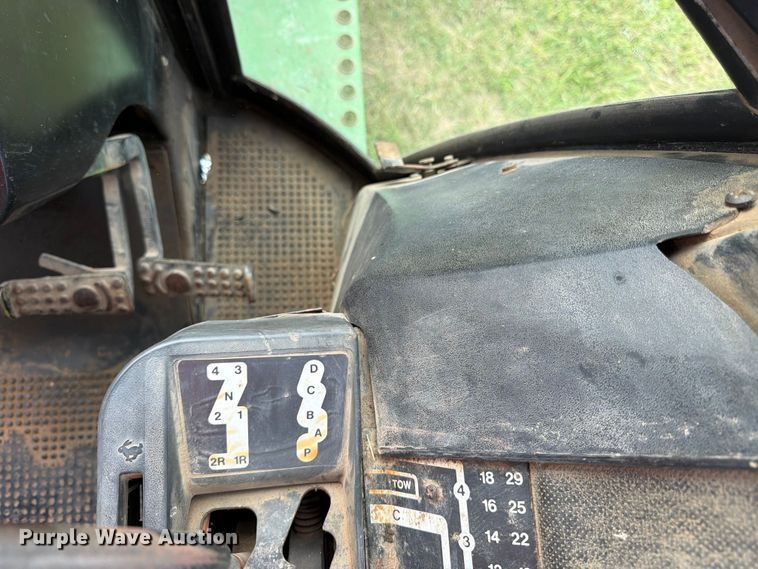 image for item FK3231 1973 John Deere 4230 tractor