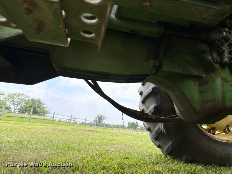 image for item FK3231 1973 John Deere 4230 tractor