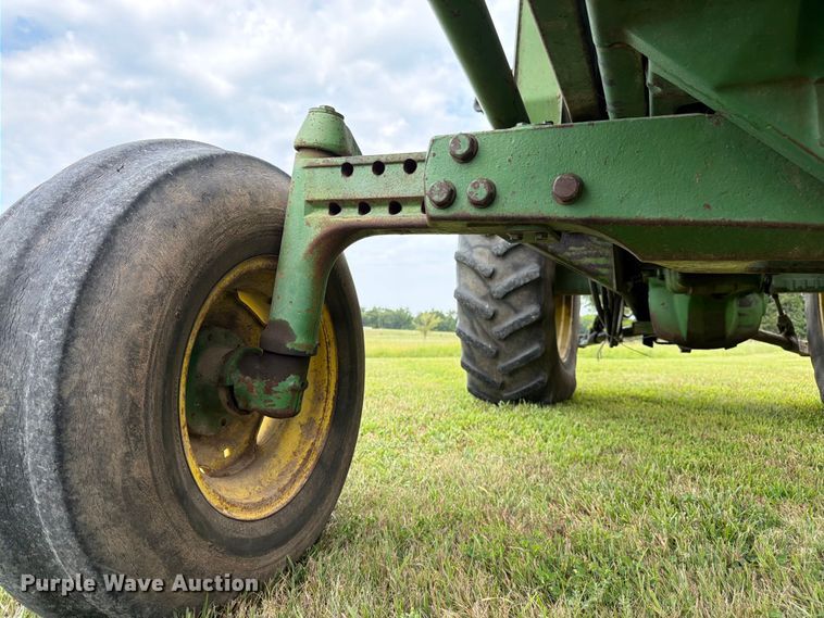 image for item FK3231 1973 John Deere 4230 tractor