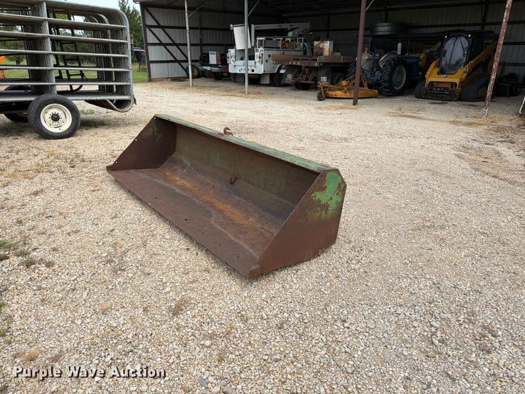 image for item FK3231 1973 John Deere 4230 tractor