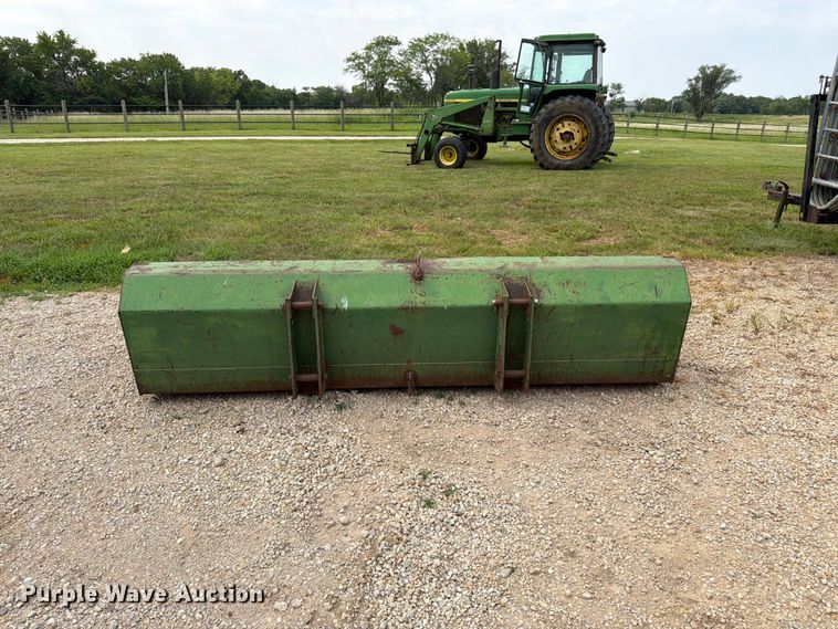image for item FK3231 1973 John Deere 4230 tractor