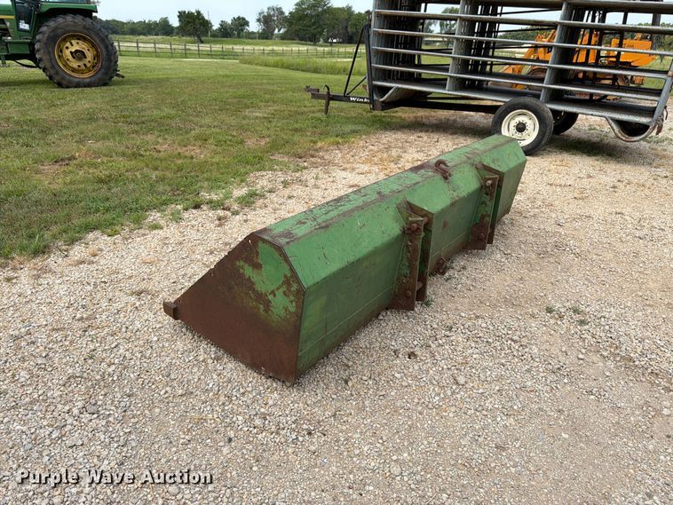 image for item FK3231 1973 John Deere 4230 tractor