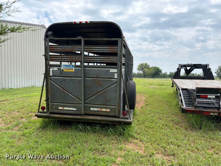 image for item FK3235 1999 Ponderosa Special Edition livestock trailer