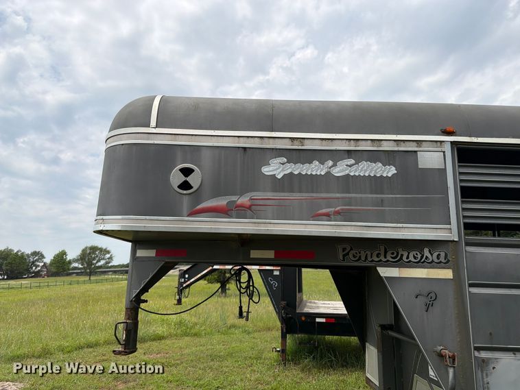 image for item FK3235 1999 Ponderosa Special Edition livestock trailer