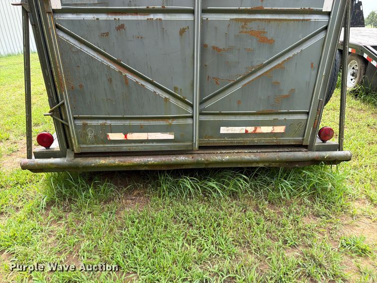 image for item FK3235 1999 Ponderosa Special Edition livestock trailer