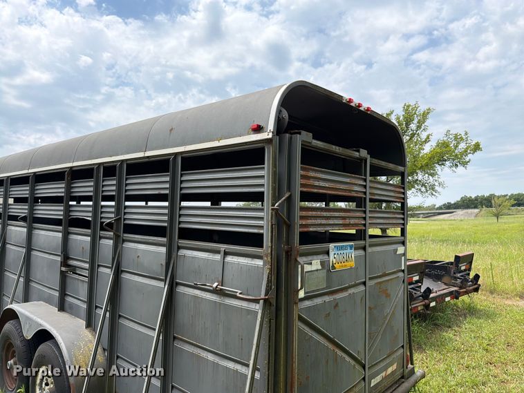 image for item FK3235 1999 Ponderosa Special Edition livestock trailer