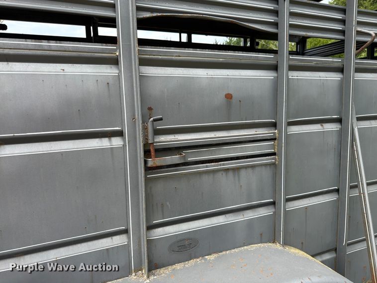 image for item FK3235 1999 Ponderosa Special Edition livestock trailer