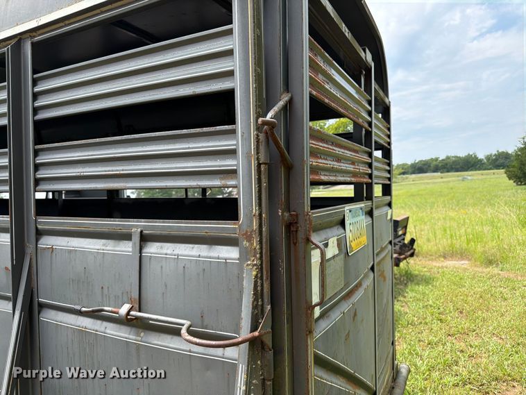image for item FK3235 1999 Ponderosa Special Edition livestock trailer