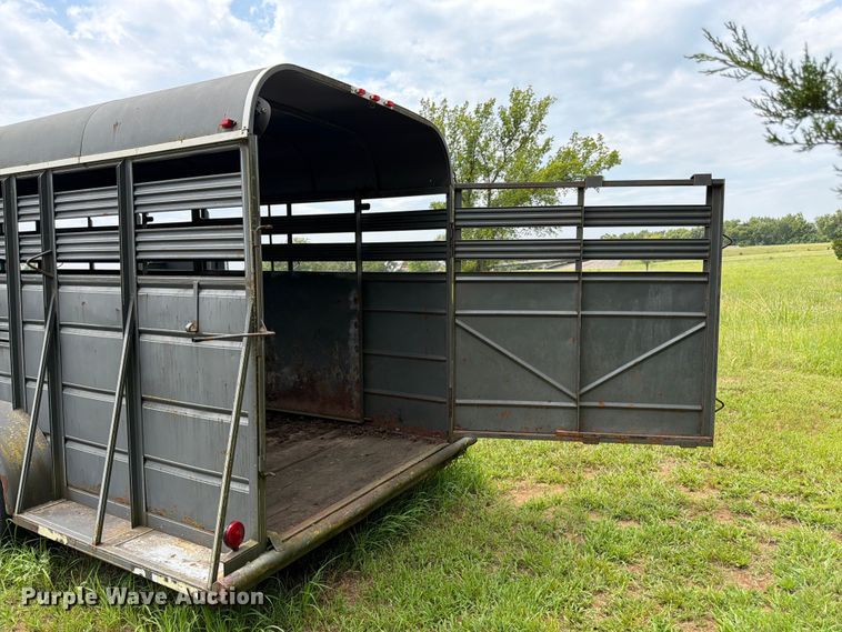 image for item FK3235 1999 Ponderosa Special Edition livestock trailer