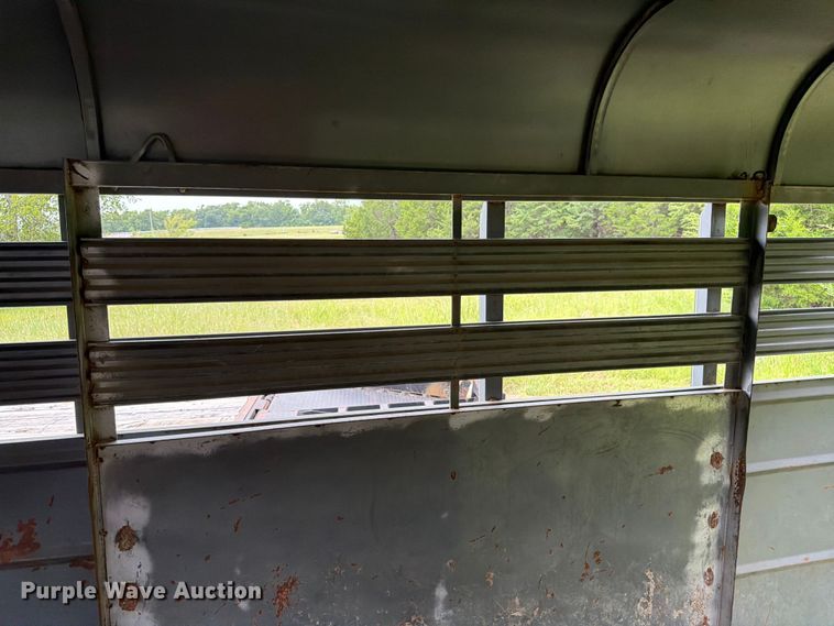 image for item FK3235 1999 Ponderosa Special Edition livestock trailer