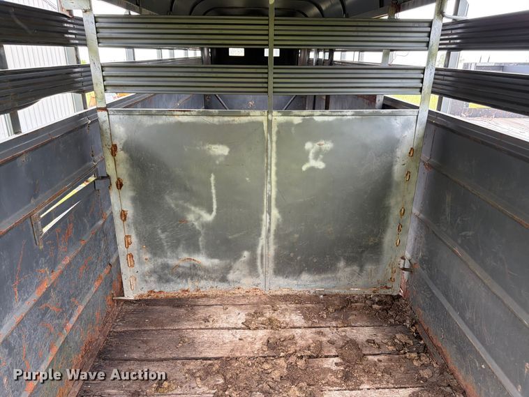 image for item FK3235 1999 Ponderosa Special Edition livestock trailer