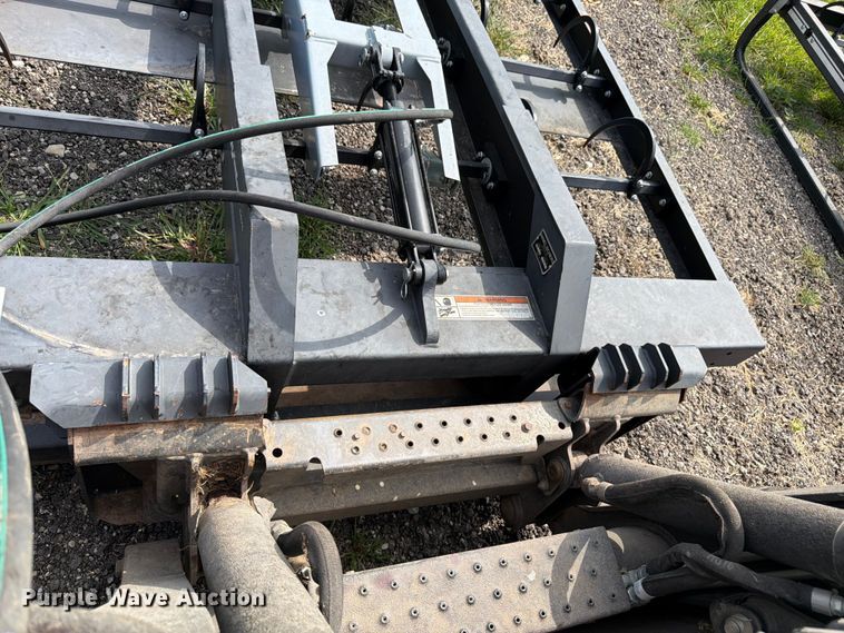 image for item FK3237 Hoelscher 100 skid steer bale accumulator grapple