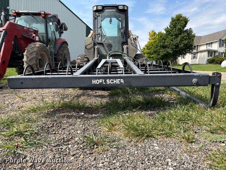image for item FK3237 Hoelscher 100 skid steer bale accumulator grapple