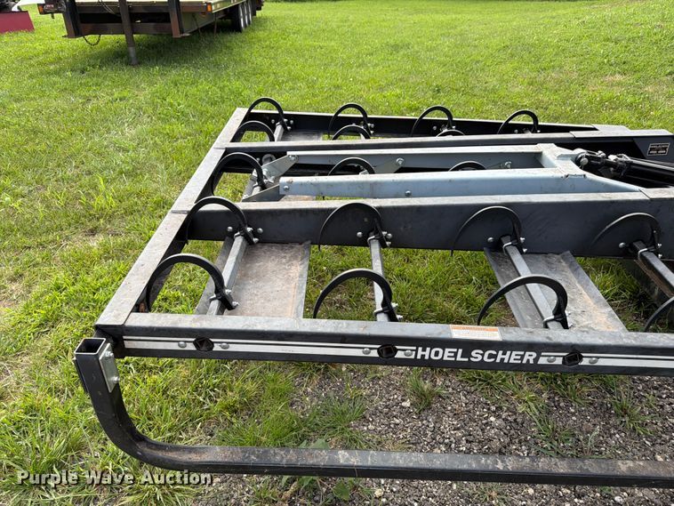 image for item FK3238 Hoelscher 100 bale accumulator grapple