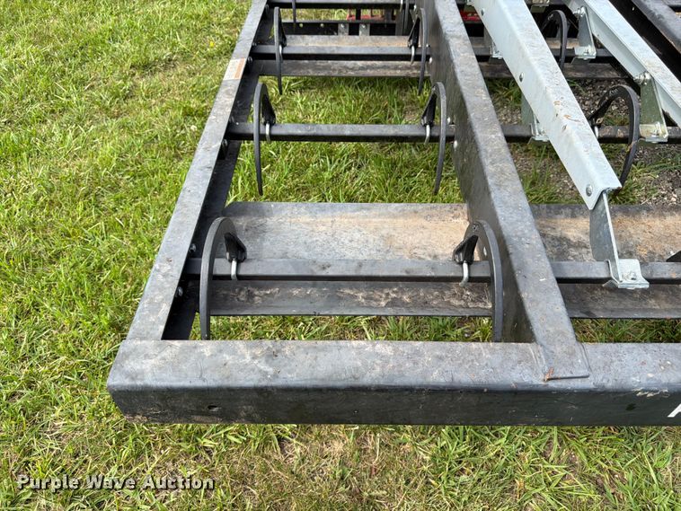 image for item FK3238 Hoelscher 100 bale accumulator grapple