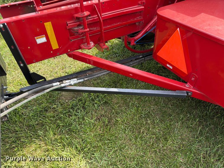 image for item FK3239 2021 New Holland BC5070 small square baler