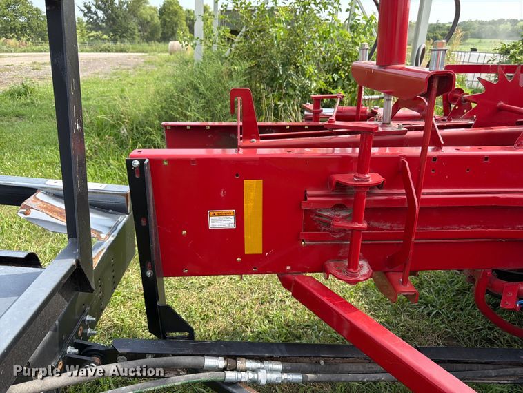 image for item FK3239 2021 New Holland BC5070 small square baler