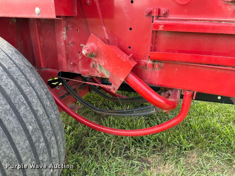 image for item FK3239 2021 New Holland BC5070 small square baler