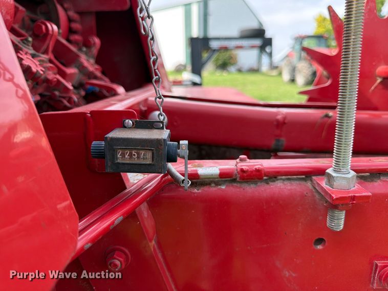 image for item FK3239 2021 New Holland BC5070 small square baler