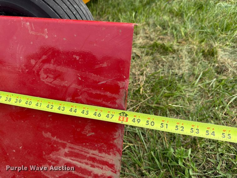 image for item FK3239 2021 New Holland BC5070 small square baler
