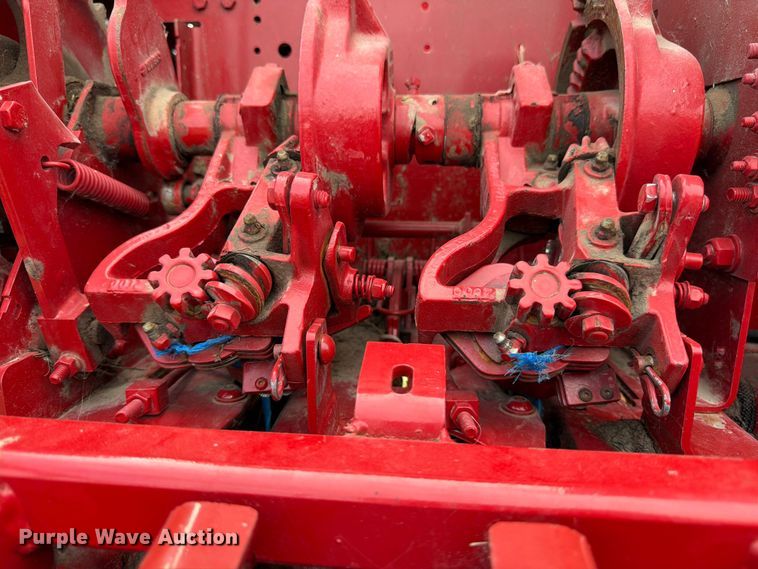 image for item FK3239 2021 New Holland BC5070 small square baler