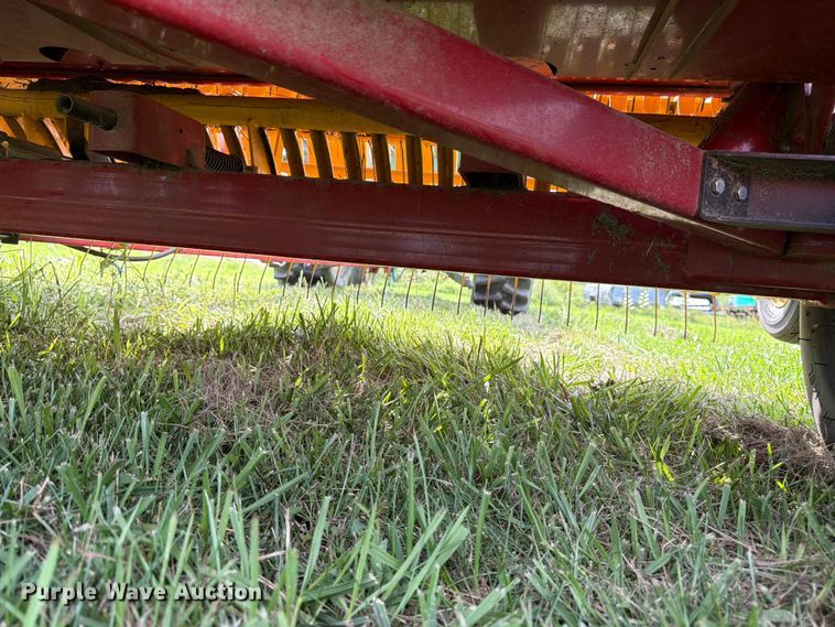 image for item FK3239 2021 New Holland BC5070 small square baler