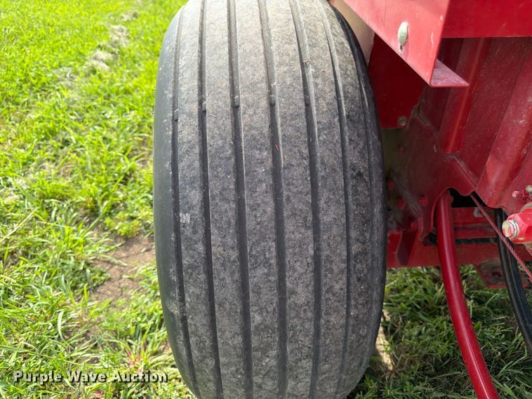 image for item FK3239 2021 New Holland BC5070 small square baler