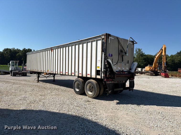 image for item FK4062 2004 Trail King  LD2-4690-54 walking floor trailer