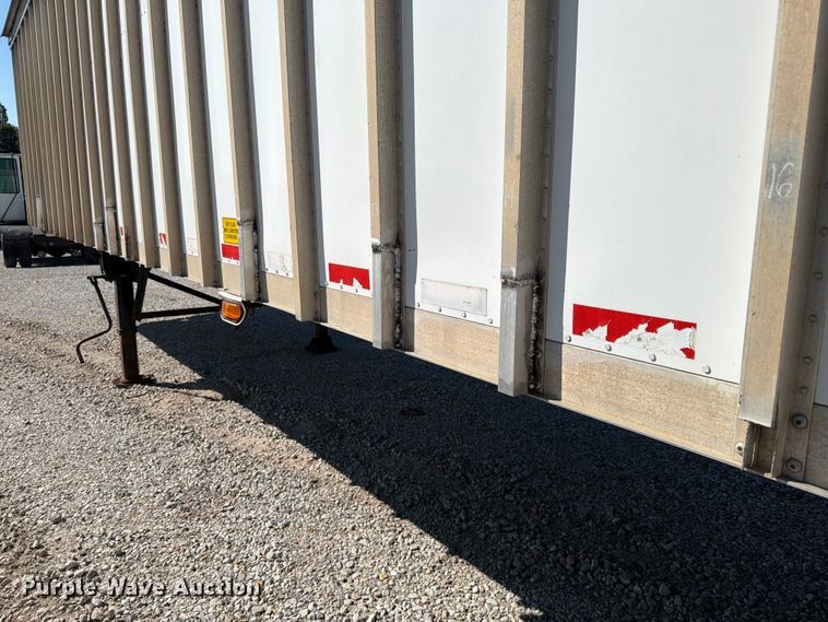 image for item FK4062 2004 Trail King  LD2-4690-54 walking floor trailer