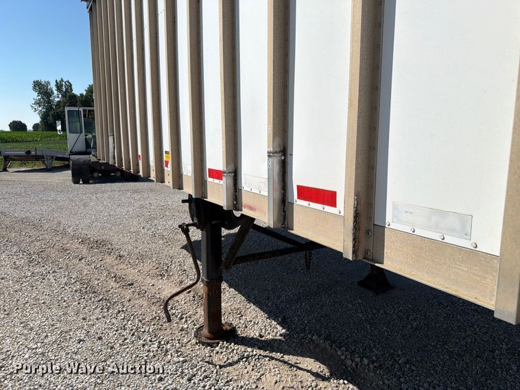 image for item FK4062 2004 Trail King  LD2-4690-54 walking floor trailer