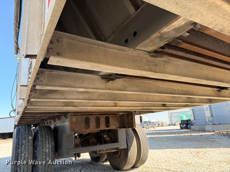 image for item FK4062 2004 Trail King  LD2-4690-54 walking floor trailer