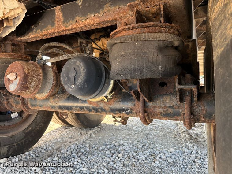 image for item FK4062 2004 Trail King  LD2-4690-54 walking floor trailer