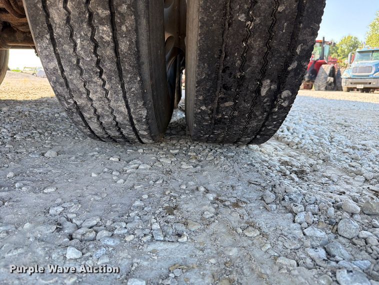 image for item FK4062 2004 Trail King  LD2-4690-54 walking floor trailer