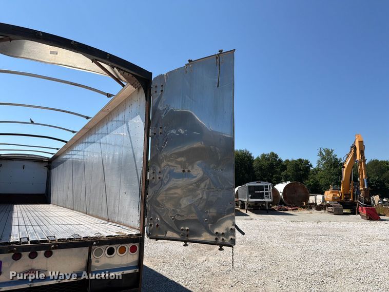 image for item FK4064 2002 Innovative trailers SRS-45 walking floor trailer