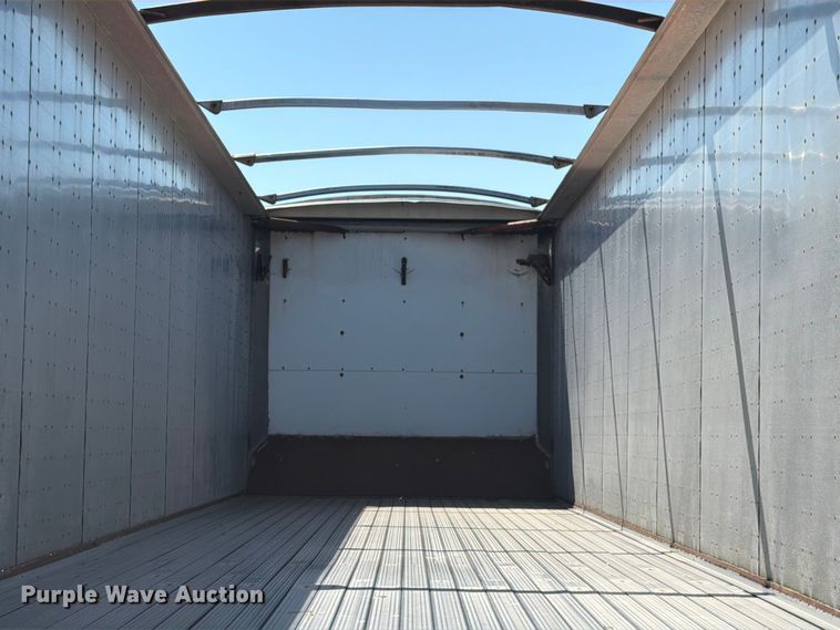 image for item FK4064 2002 Innovative trailers SRS-45 walking floor trailer