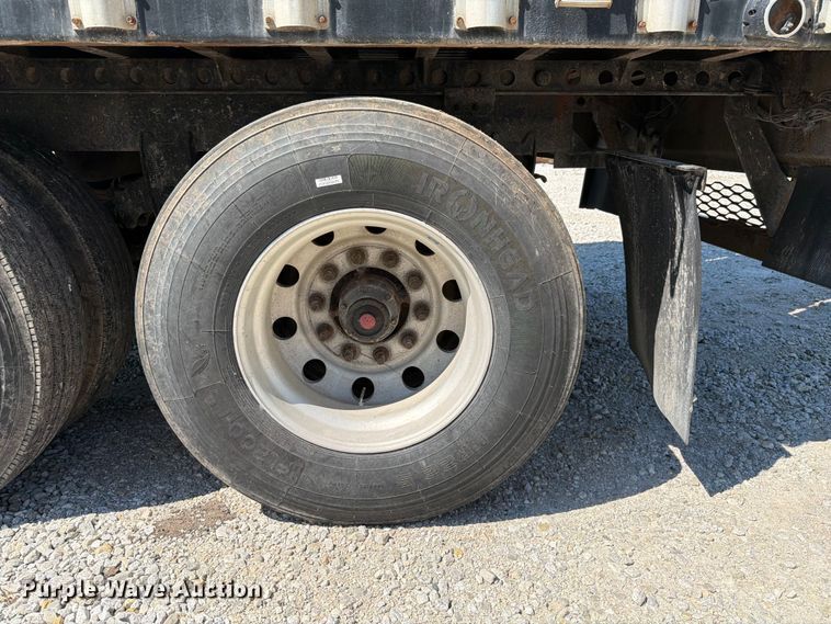 image for item FK4064 2002 Innovative trailers SRS-45 walking floor trailer