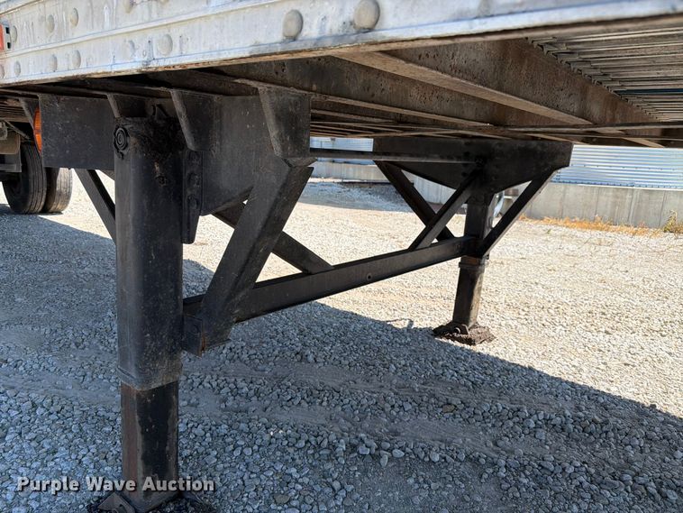 image for item FK4065 2001 Wilkins OK2HA23YYCFSBR walking floor trailer