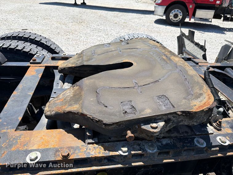 image for item FK4068 1996 International 9200 semi truck