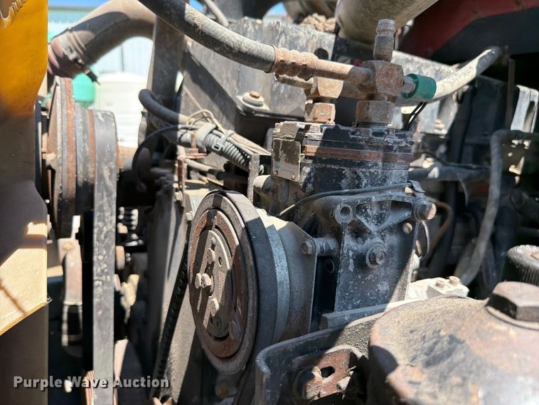 image for item FK4068 1996 International 9200 semi truck