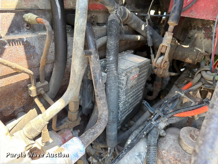 image for item FK4068 1996 International 9200 semi truck