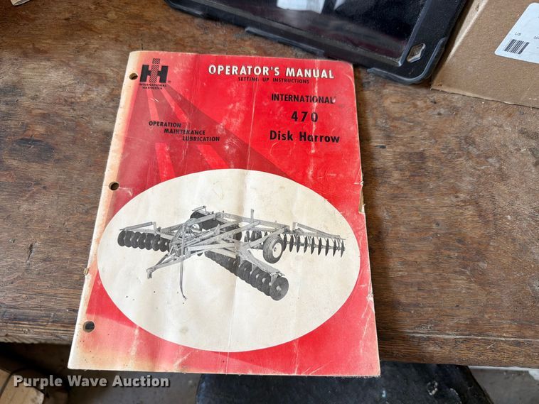 image for item FK4075 International 470 tandem disk