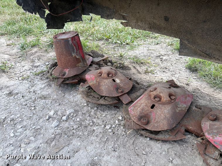 image for item FK4077 2010 New Holland H6750 disc mower