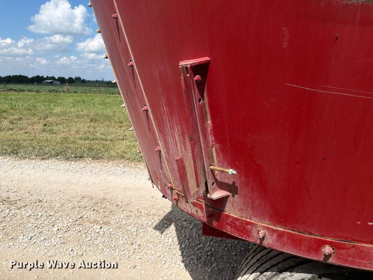 image for item FK4079 Schumer 4020M feed mixer