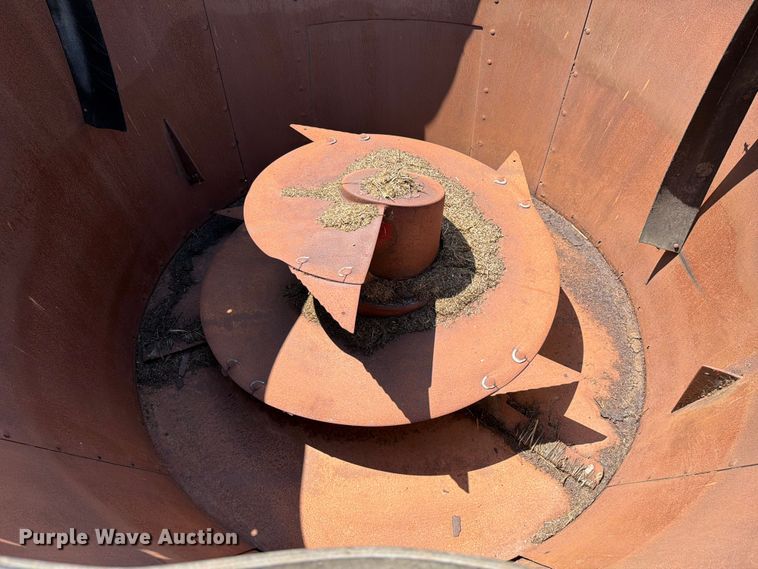 image for item FK4079 Schumer 4020M feed mixer