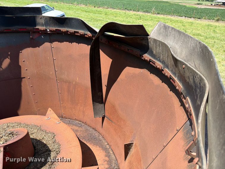 image for item FK4079 Schumer 4020M feed mixer