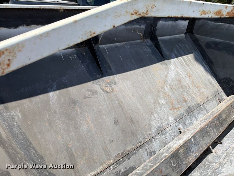 image for item FK4080 Willmar 600 spreader